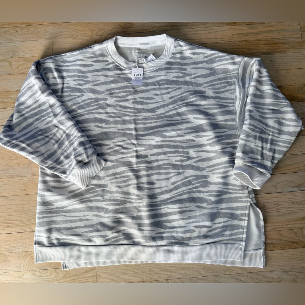 American Eagle Oversized Soft Sweatshirt Washed Look Zebra Print Large